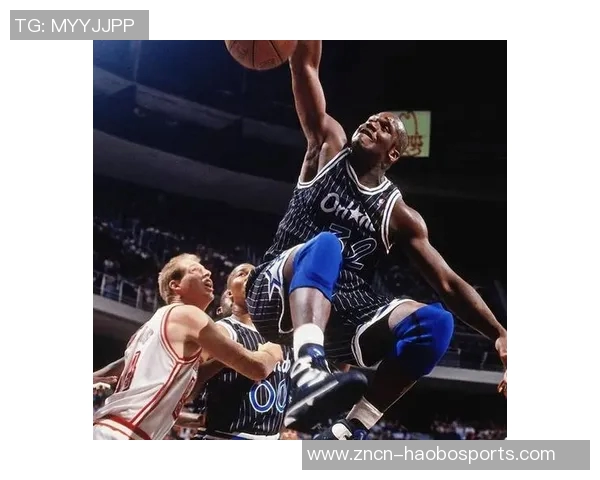 罗伊斯奥尼尔展望新赛季全力追求理想篮球风格的决心与期待 罗伊斯奥尼尔展望新赛季全力追求理想篮球风格的决心与期待