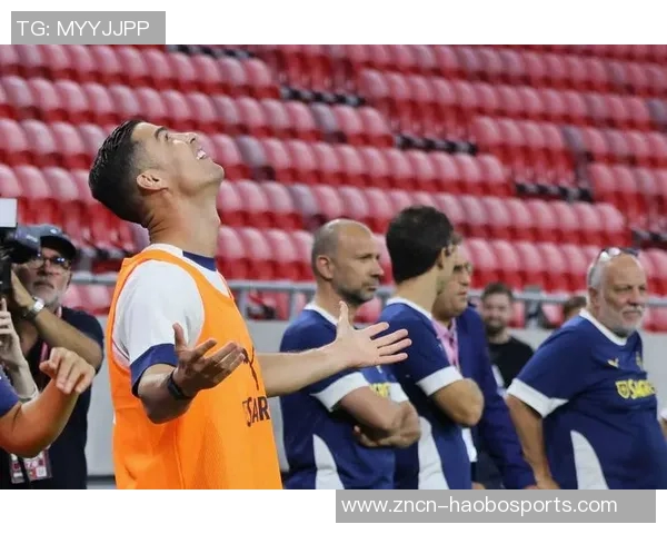 葡萄牙体育遭遇双重困扰飞机晚点抵达那不勒斯后遭烟花干扰