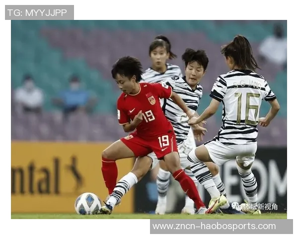 果阿队主场球员通道灯牌损坏严重引发球迷热议