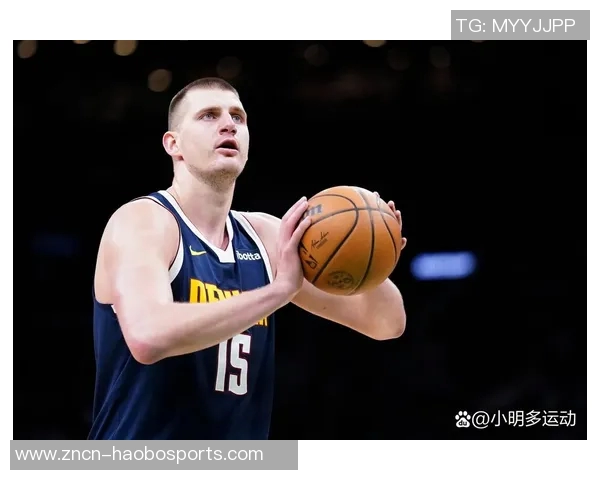 约基奇半场表现抢眼但失误频繁14分4板4助5次失误影响球队节奏