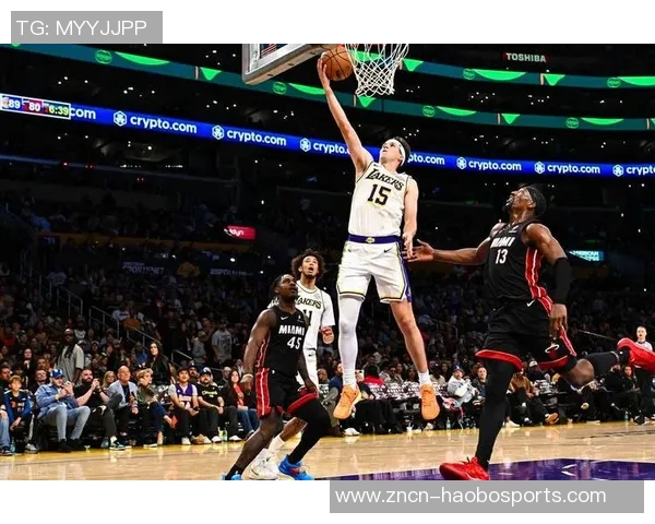 哈克斯三节狂砍27分7篮板湖人曾错失席菲诺的遗憾重现