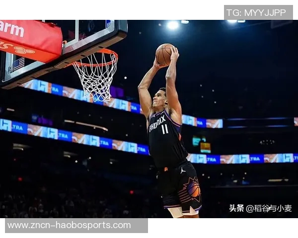 奥索伊戈达罗称赞布克易于相处并能有效执行教练战术 奥索伊戈达罗称赞布克易于相处并能有效执行教练战术