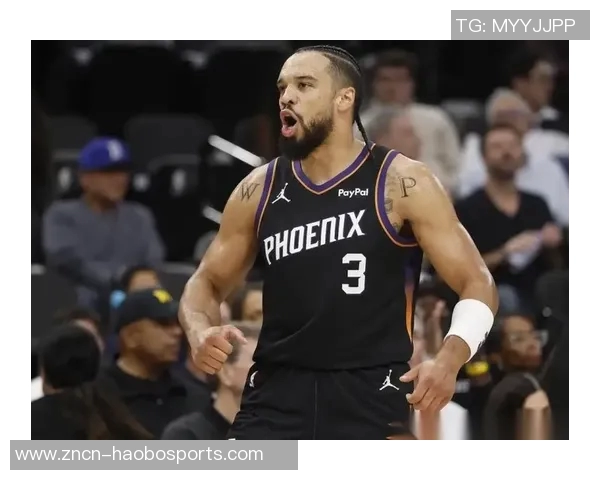 布克上半场火力全开三分球三记助力球队表现出色拿下11分3篮板3助攻1抢断 布克上半场火力全开三分球三记助力球队表现出色拿下11分3篮板3助攻1抢断