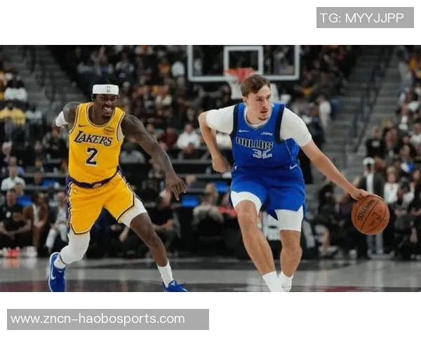 弗拉格称赞浓眉对球队的重要性享受与他无球配合的乐趣